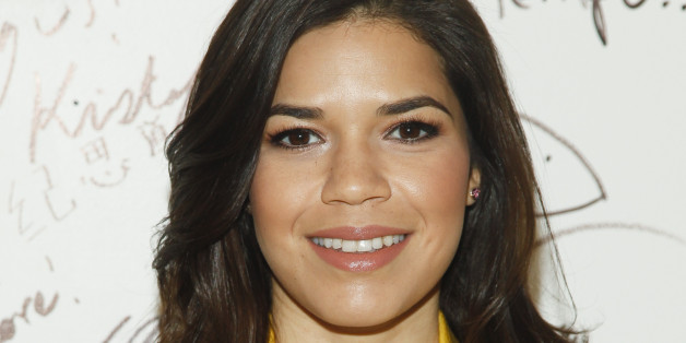 America Ferrera, women's march on washington, women's march, artists table, immigration, wall, mexico, dreamers, hatred, election, Donald Trump, women, diverge, divergenow